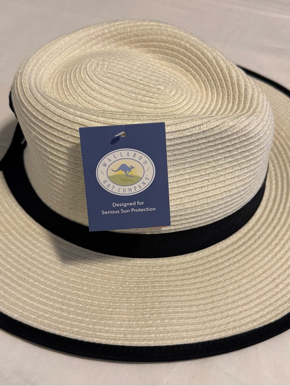 Wallaroo Gabi UPF 50+ Ponytail Sun Hat Ivory Black NWT